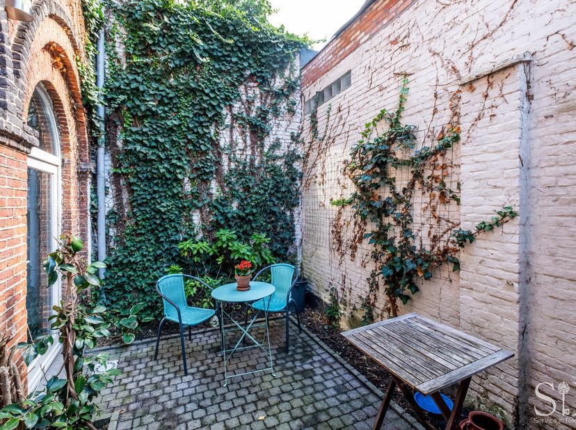 Huis te koop in 't Plein 5,
                    2800 Mechelen