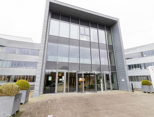                                         Immeuble de bureaux à louer à Louvain-la-Neuve, € 37.012,50
