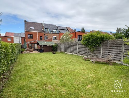                                         Maison à vendre à Kortrijk, € 335.000
