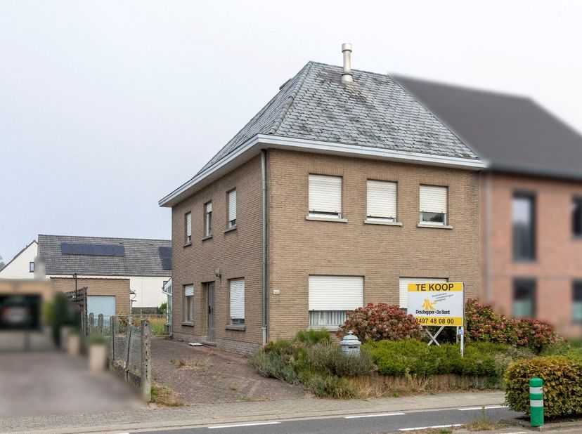 Huis te koop in Denderhoutembaan 180,
                    9400 Ninove