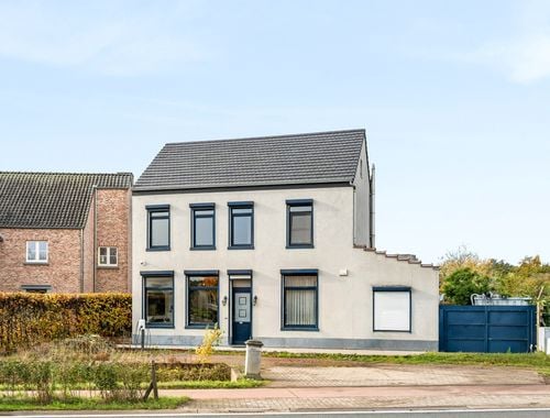                                         Woning te koop in Begijnendijk, € 390.000
