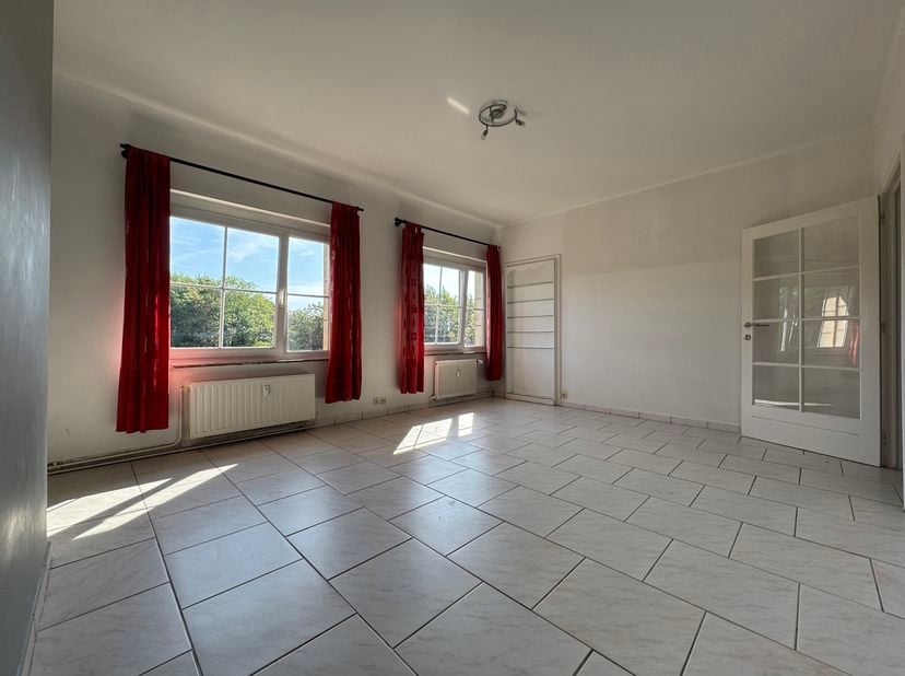 Appartement te huur
                    in 1050 Elsene