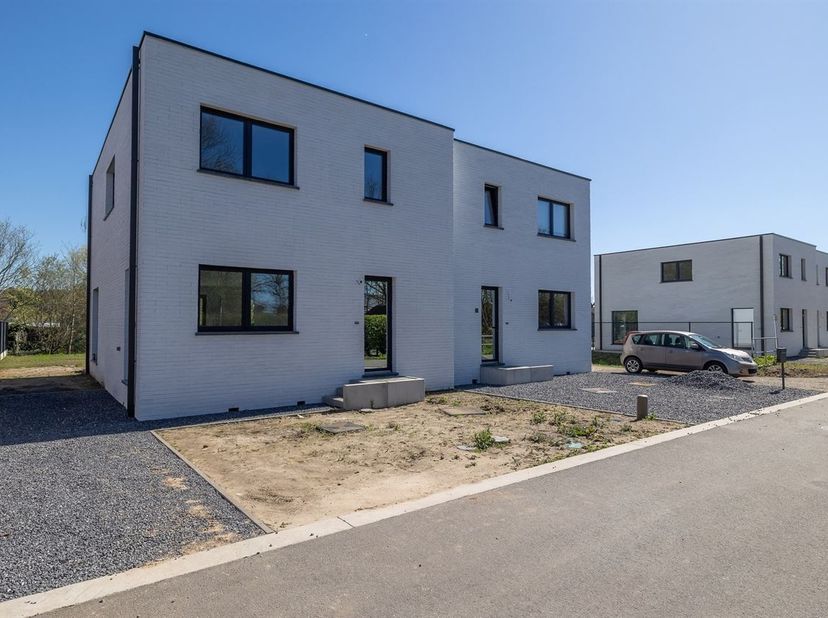 Dans le quartier verdoyant et particulièrement calme d'Averbode, cette maison jumelée moderne est située dans un endroit exceptionnel où la nature, l'