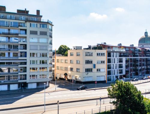                                         Bouwgrond te koop in Liège, € 1.050.000
