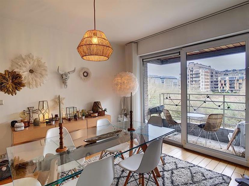 Appartement te huur in ,
                    1200 Sint-Lambrechts-Woluwe