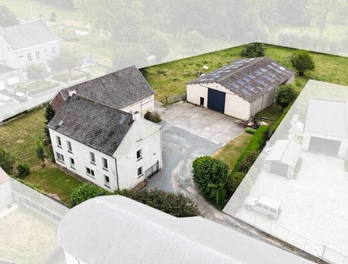                                         Hoeve te koop in Nederhasselt, € 449.000
