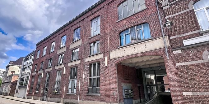 Appartement te huur in Rue Adolphe Pecher 26 bus 1-8, 7000 Mons