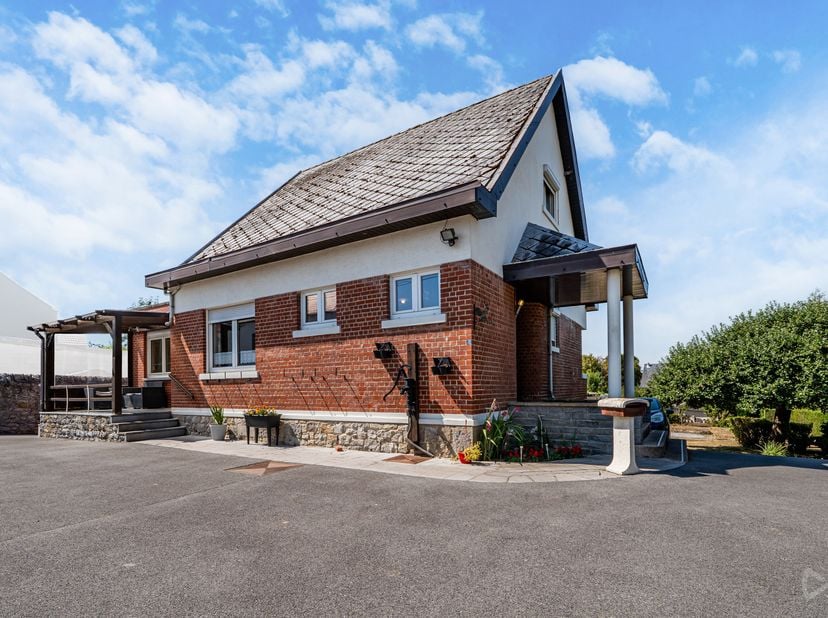 Huis te koop
                    in 5660 Couvin
