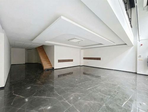                                         Commercieel Gebouw te huur in Brussel, € 5.500
