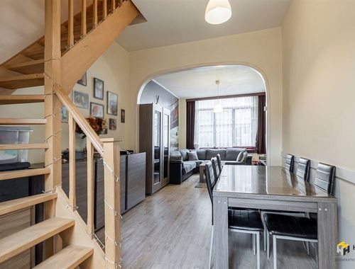                                         Maison à vendre à Mortsel, € 425.000
