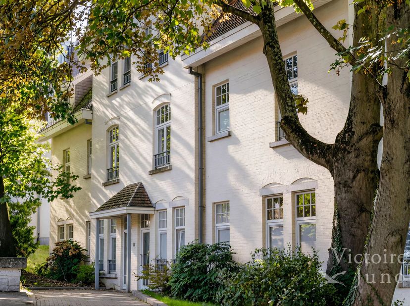 Appartement te koop in ,
                    1180 Ukkel