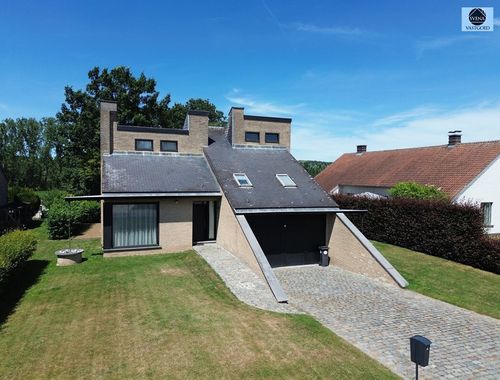                                        Maison à vendre à Viane, € 399.000
