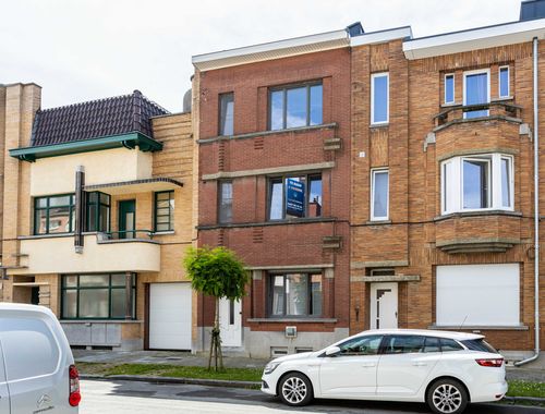                                         Herenhuis te koop in Ronse, € 288.000
