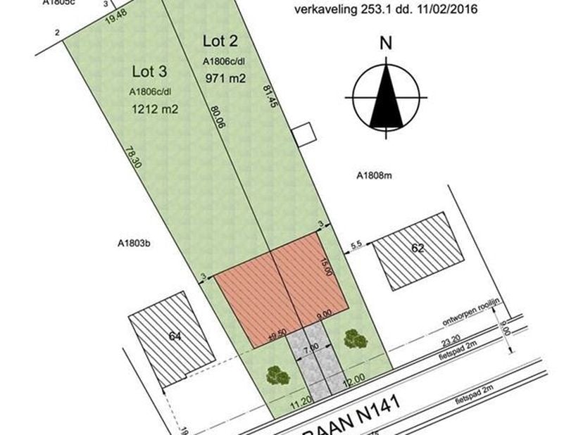Goed gelegen, mooi perceel bouwgrond met een oppervlakte van 971 m² en perceelsbreedte van 12 m voor een half-open bebouwing/eengezinswoning. Deze gro