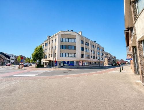                                         Appartement te koop in Eeklo, € 199.000

