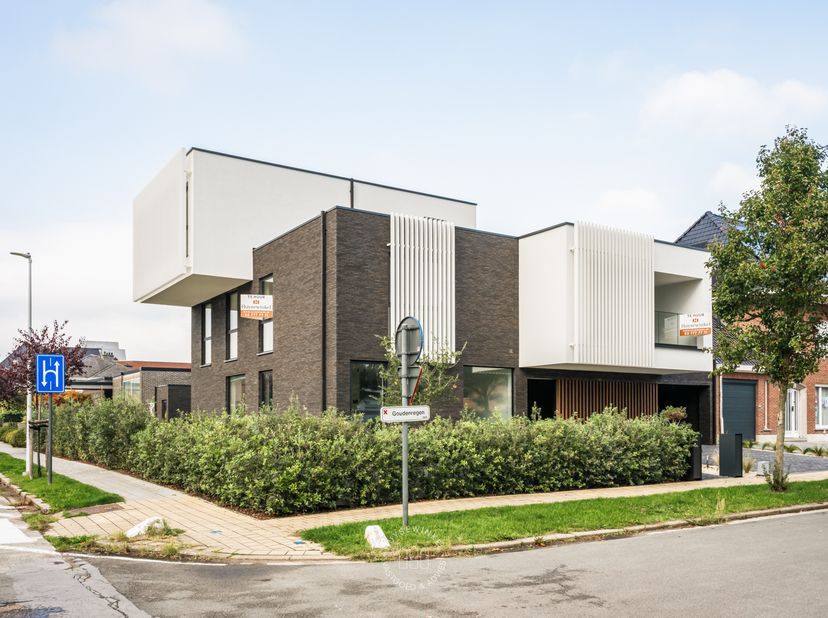Huis te huur in Goudenregenlaan 1 bus A,
                    9120 Beveren