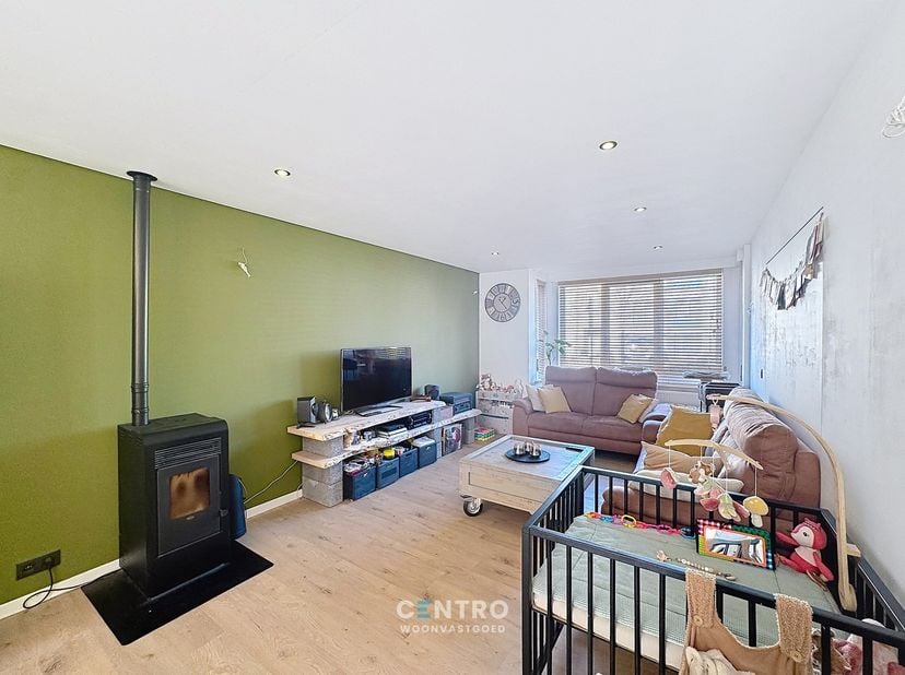 Instapklare woning met alle COMFORT met 4 volwaardige slaapkamers en ZUIDgerichte tuin in LEUKE straat te Blankenberge, op wandelafstand van school, s