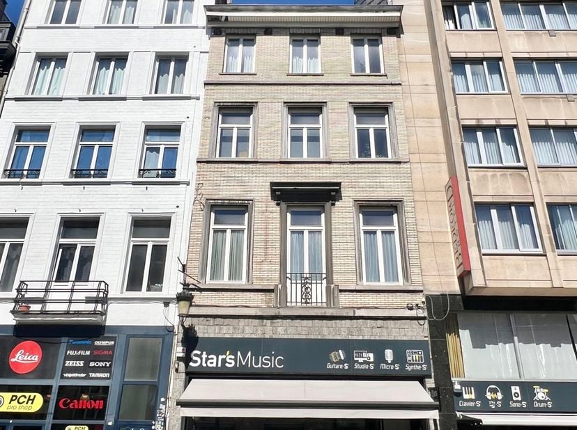 Maison à vendre à Rue du Midi 145,
                    1000 Bruxelles