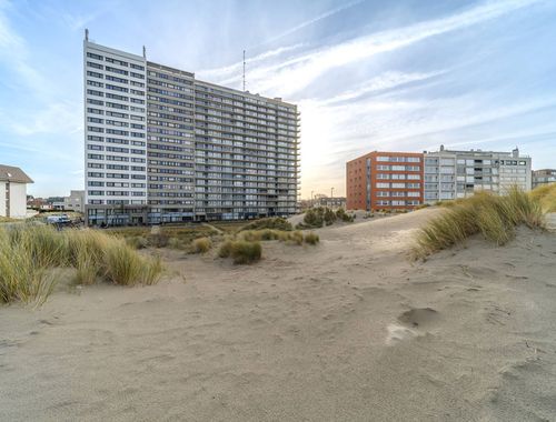                                         Appartement te koop in Oostduinkerke, € 379.000
