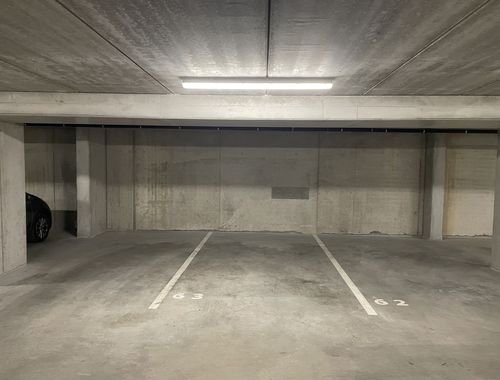                                         Garage en sous-sol à vendre à Laeken, € 92.700
