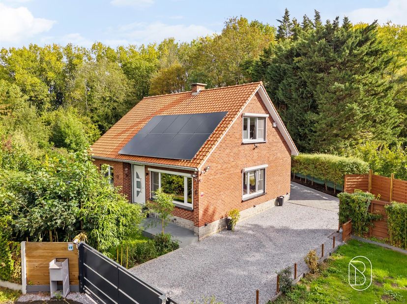 Huis te koop in Rue Jean Winance 23,
                    7548 Warchin