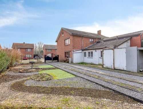                                         Eengezinswoning te koop in Koersel, € 265.000
