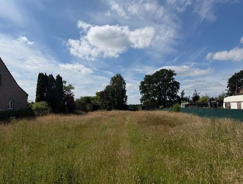                                         Bouwgrond te koop in Kessenich, € 225.000

