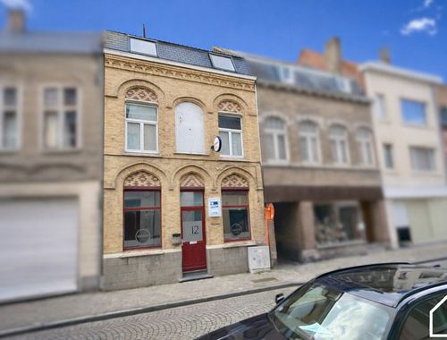                                         Handelspand te huur in Ieper, € 1.000
