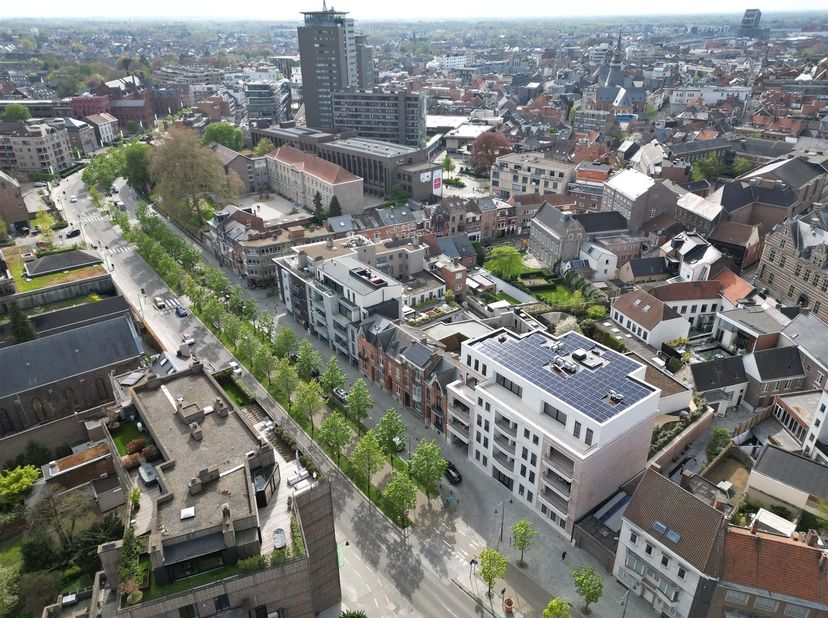 Kwaliteitsvol wonen op de kleine ring in Hasselt, een buitenkans!<br />
Allerlaatste villa-appartement te koop! <br />
Een uniek en riant luxe villa-a