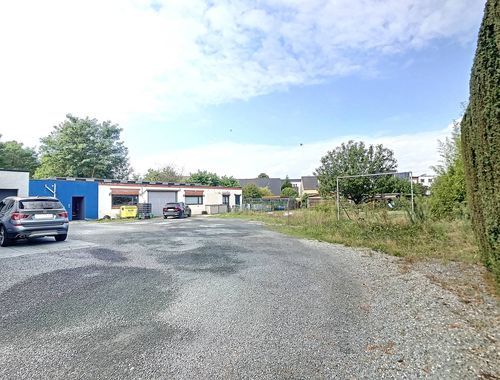                                         Gemengd gebruik te koop in Ruisbroek, € 499.000
