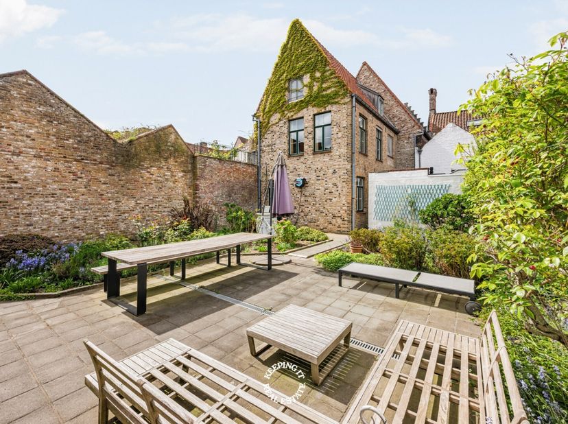 Maison à vendre
                    à 8000 Brugge