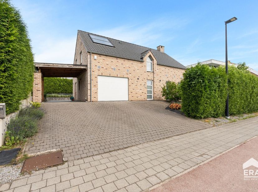 Huis te koop in Frans Robbrechtsstraat 124,
                    1780 Wemmel