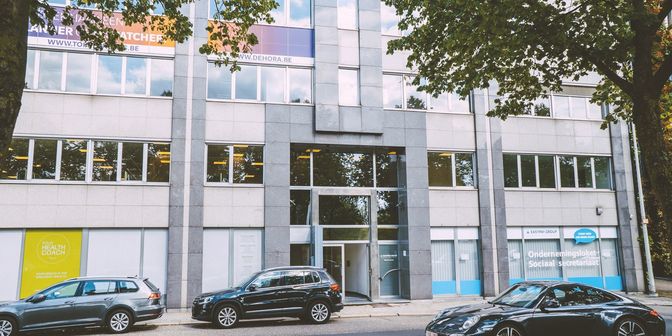 Bedrijfsvastgoed te huur in Uitbreidingstraat 60-62, 2600 Berchem