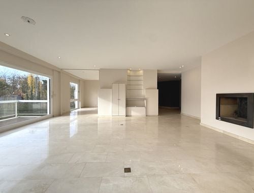                                         Appartement te koop in Ukkel, € 750.000
