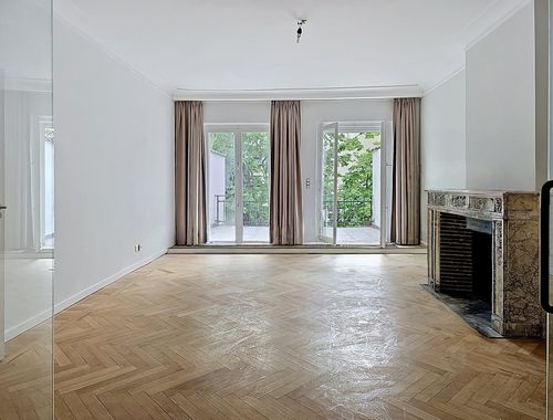                                        Appartement te huur in Brussel, € 2.500
