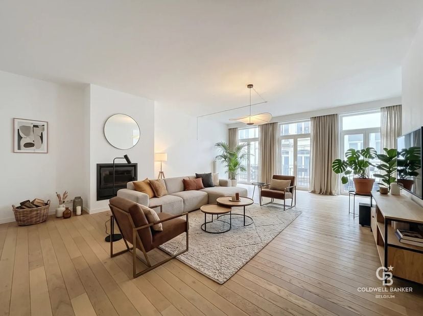 Appartement te huur in ,
                    1050 Elsene