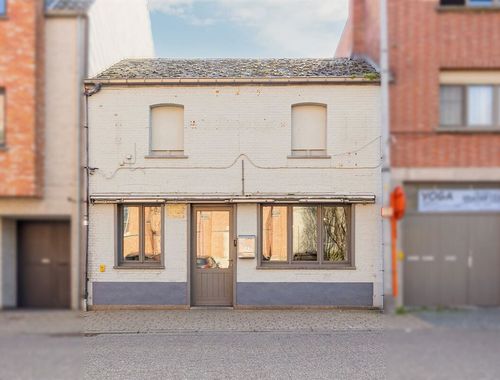                                         Maison à vendre à Herenthout, € 195.000
