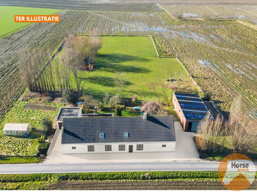 EERSTE BEZOEKDAG DONDERDAG 25 JUNI 2026 VAN 16U TOT 19U (ENKEL OP AFSPRAAK!!) <br />
TORHOUT - Landelijk gelegen te renoveren langgevelwoning<br />
He
