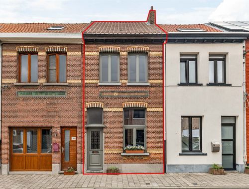                                         Maison unifamiliale à vendre à Hoboken, € 299.000
