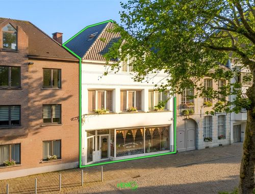                                         Andere te koop in Tournai, € 499.000
