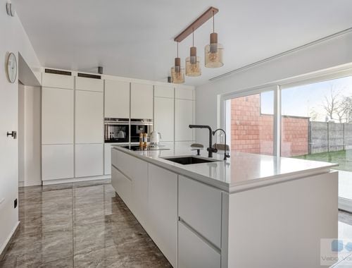                                         Maison unifamiliale à vendre à Herenthout, € 470.000
