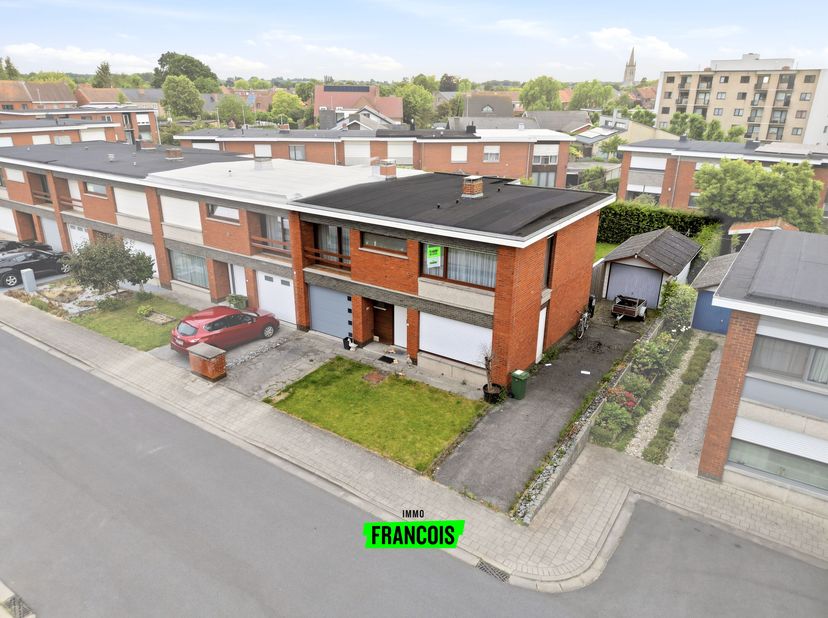 Maison à vendre à Elzasdreef 8,
                    8970 Poperinge
