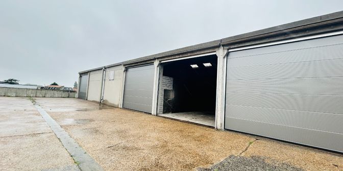 Bien professionnel à louer à Molenstraat 7 boîte L7, 8980 Passendale