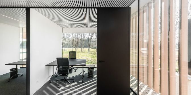 Bedrijfsvastgoed te huur in Kapellestraat 130, 8020 Oostkamp