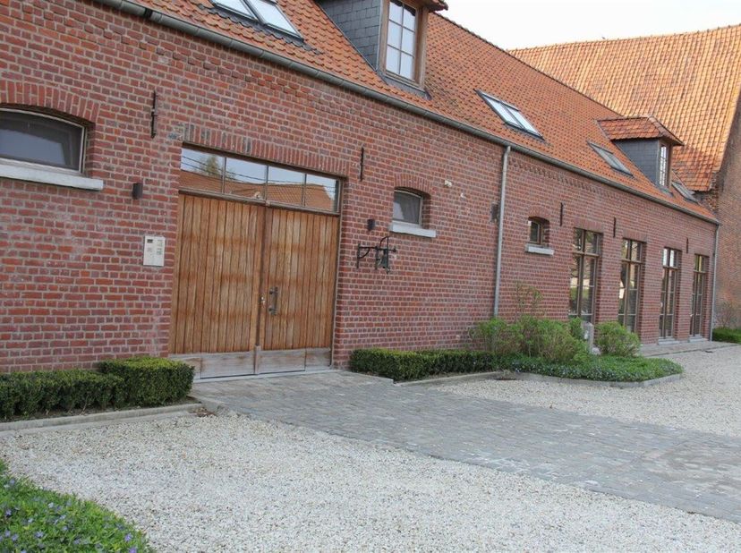 Bedrijfsvastgoed te huur
                    in 7522 Lamain