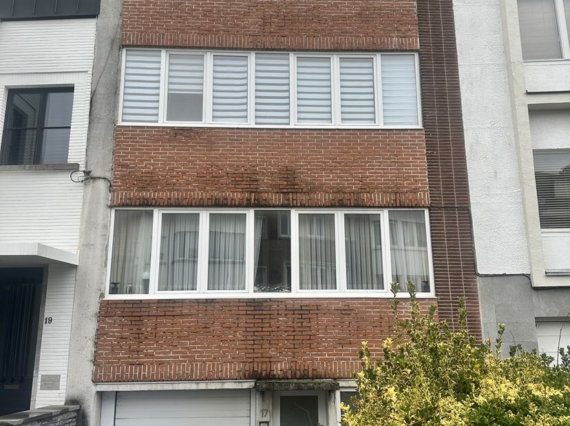 Appartement te koop
                    in 1180 Ukkel