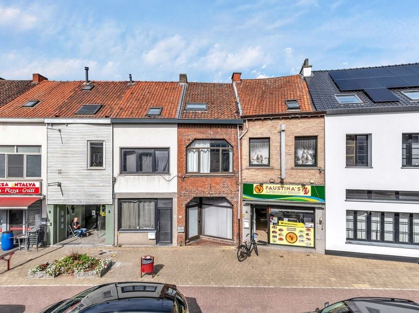 Maison à vendre à Gentstraat 54,
                    9800 Deinze