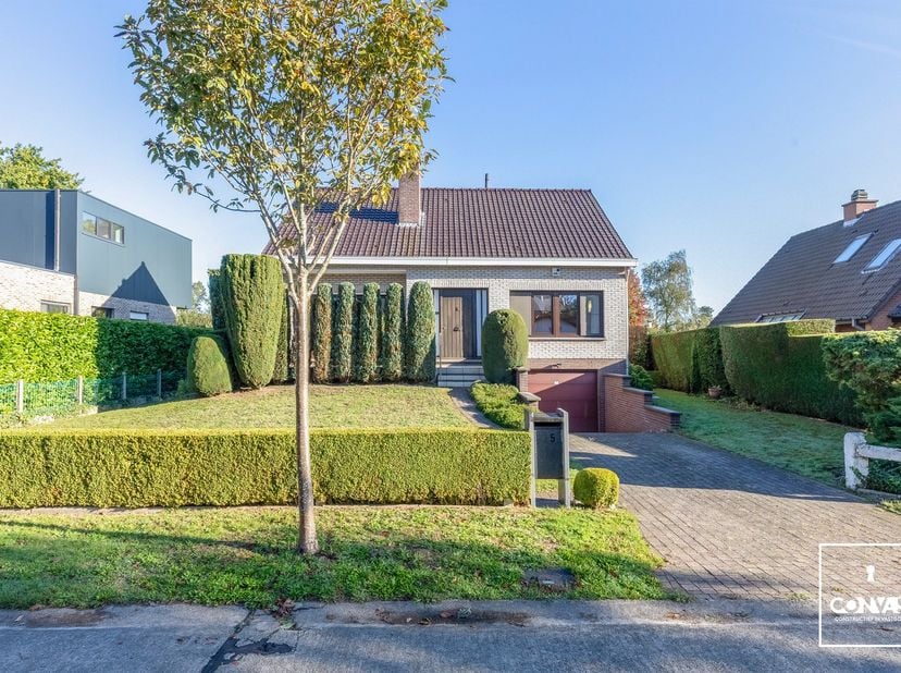 Huis te koop in Anemoonstraat 5,
                    9030 Mariakerke