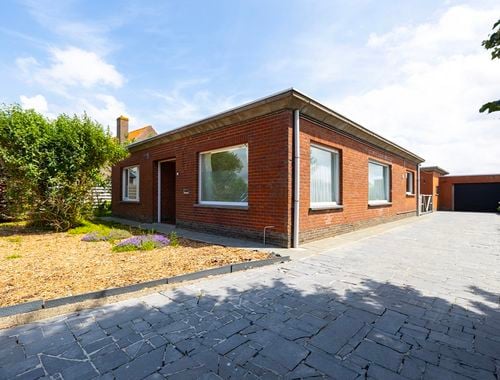                                         Bungalow te koop in Ruddervoorde, € 324.800
