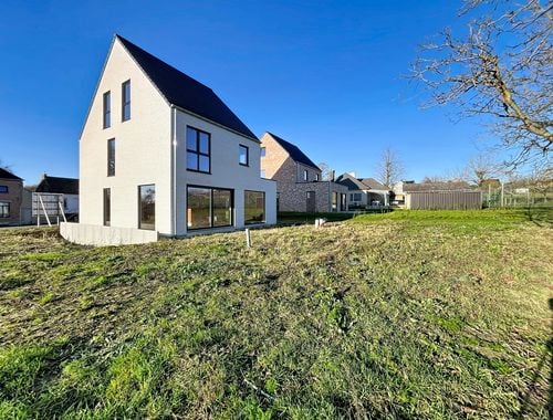                                         Woning te koop in Nederhasselt, € 525.000
